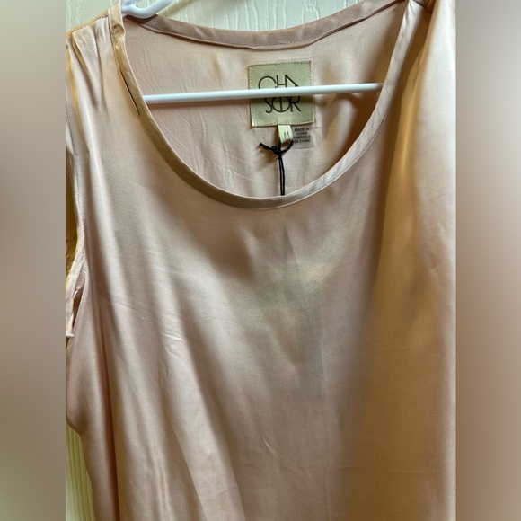 NWT Chaser Silky Fluttered Sleeve HiLo Shirttail Dress - Picture 5 of 6